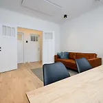 Gezellig Op 100m Zee Te *