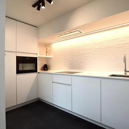 Gezellig Op 100m Zee Te *