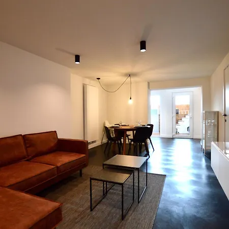 Gezellig Op 100m Zee Te